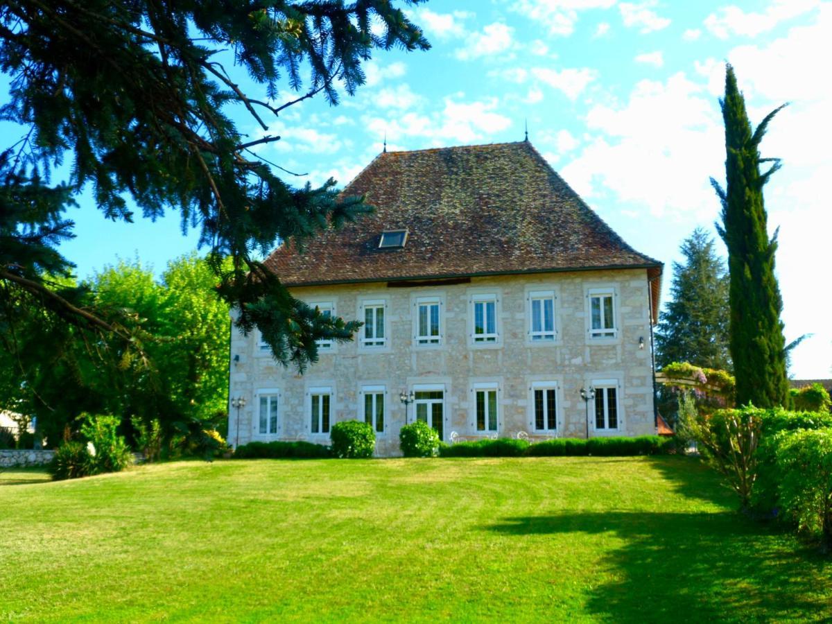 Domaine Du Manoir Bed and Breakfast Les Avenières Εξωτερικό φωτογραφία